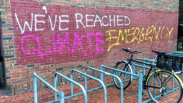 climate emergency spray chalk